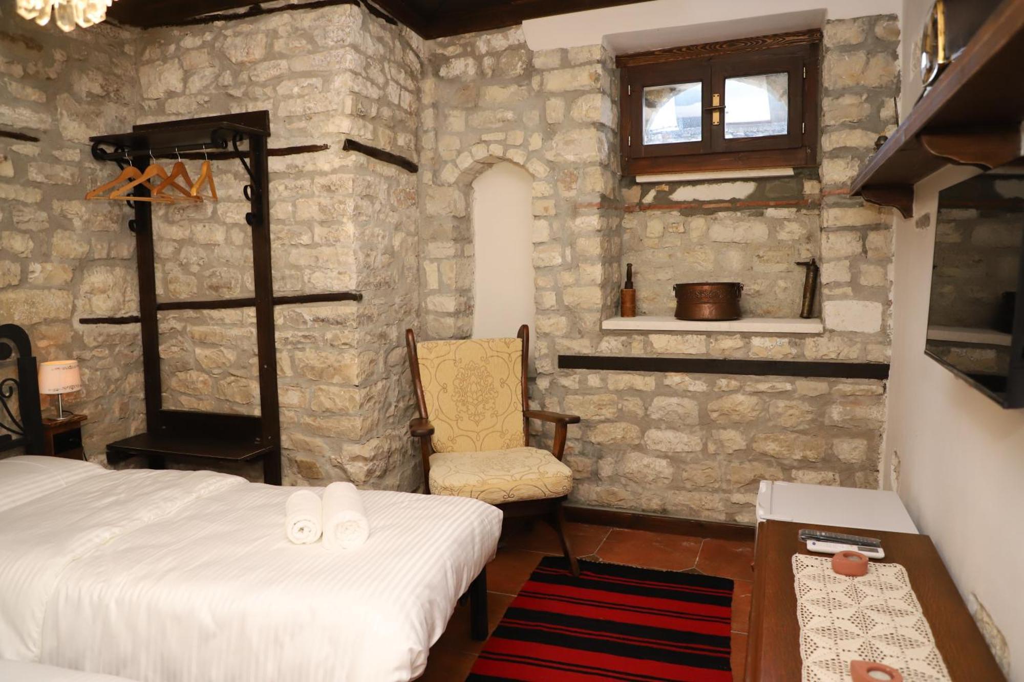 Vila Art Berat Castle 외부 사진