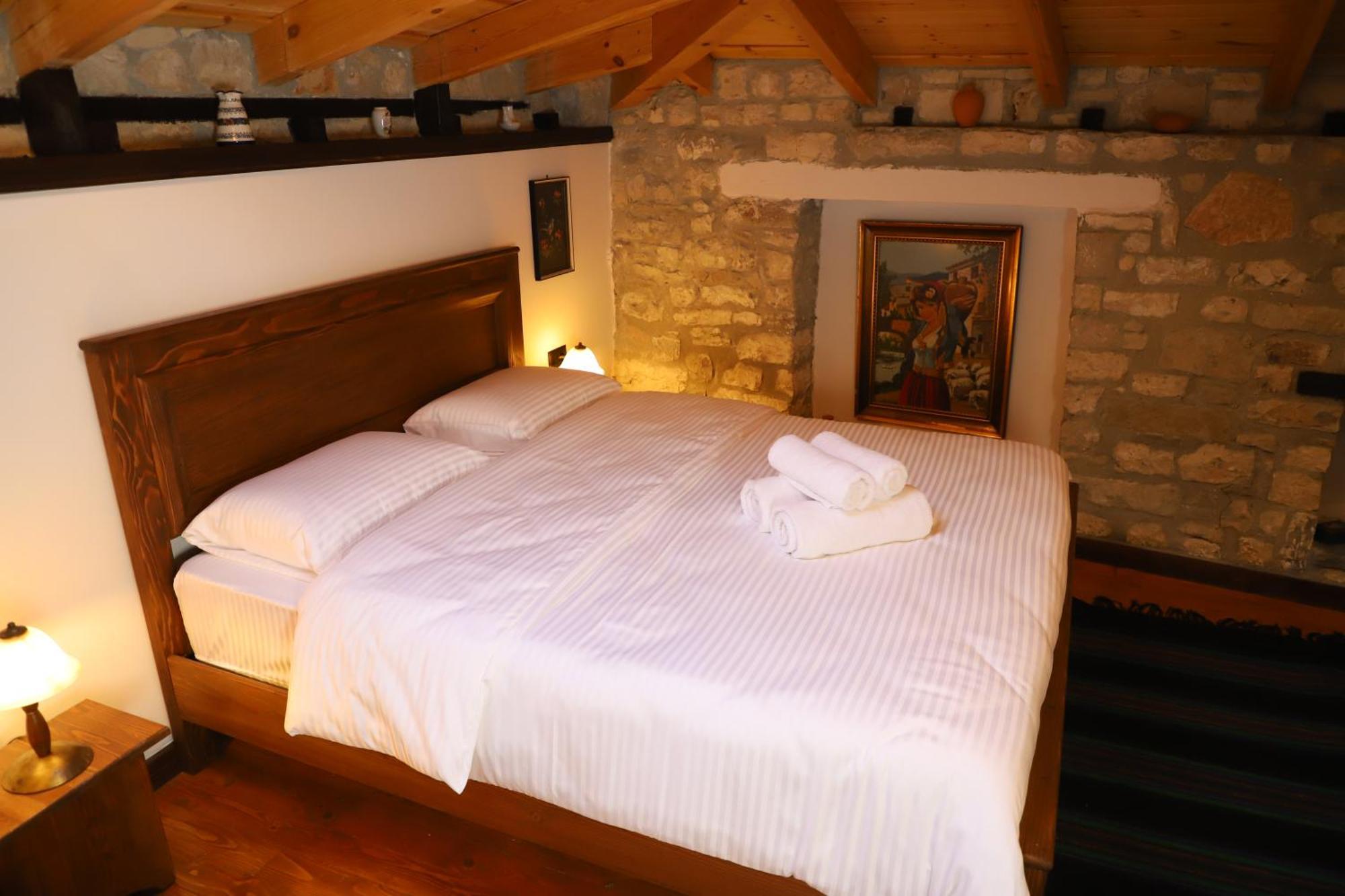 Vila Art Berat Castle 외부 사진