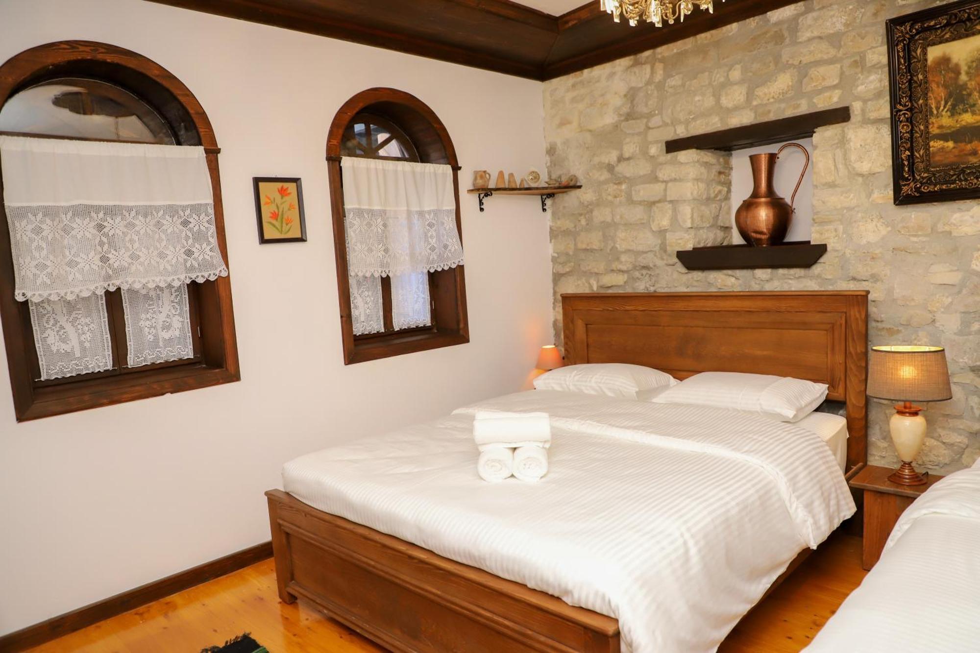 Vila Art Berat Castle 외부 사진